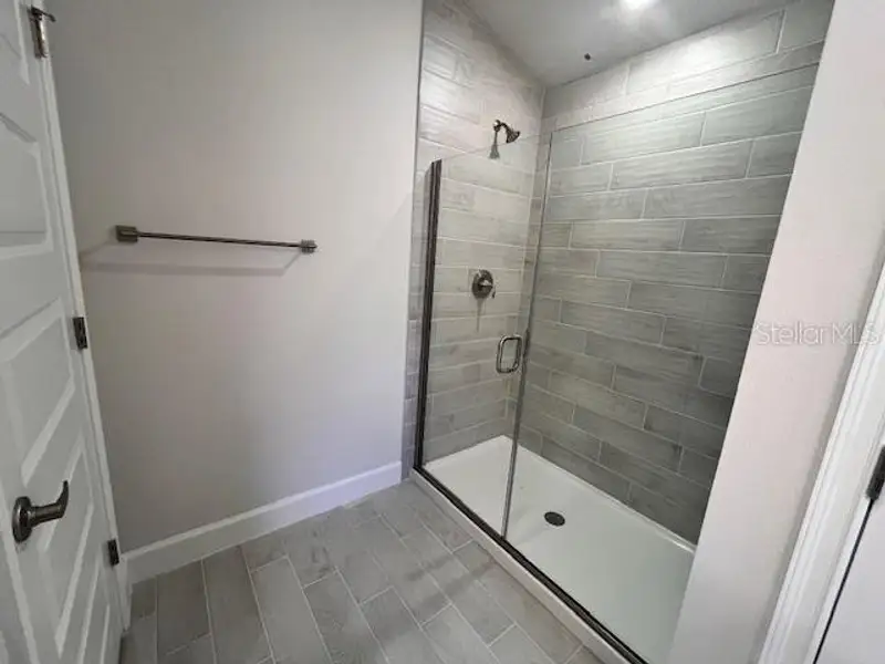 Image 9 of a home in Abbey Glen.