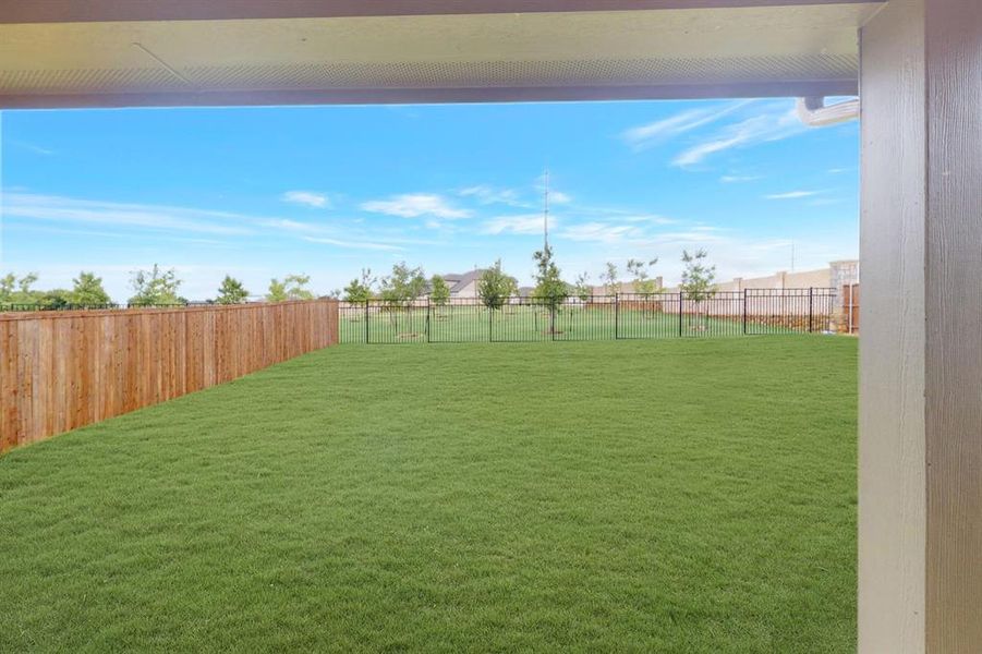 Image 36 of a home in Kings Way.