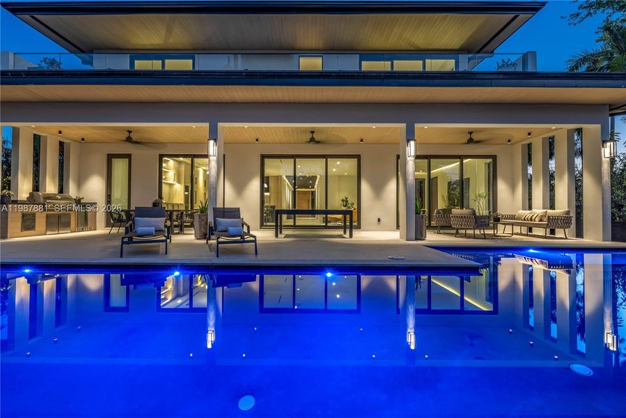 Exterior details and patio area of a home in , Miami (Image 48).