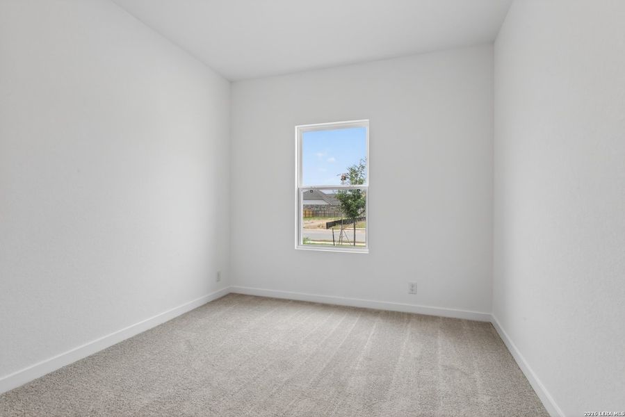 Spacious, unfurnished interior of a new home in Saddlebrook Ranch, Schertz (Image 17).