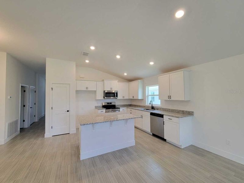 Furnished interior view inside a new home in Ocala Crossings South, Ocala (Image 8).