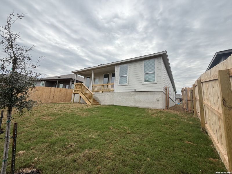 Exterior details and patio area of a home in Brookmill, San Antonio (Image 4).