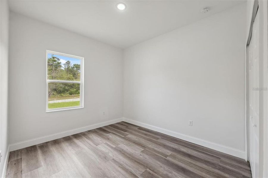Spacious, unfurnished interior of a new home in , Ocala (Image 22).