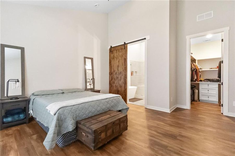 Furnished interior view inside a new home in , Bremen (Image 12).