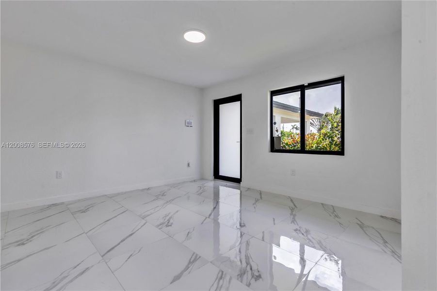 Spacious, unfurnished interior of a new home in , Homestead (Image 15).