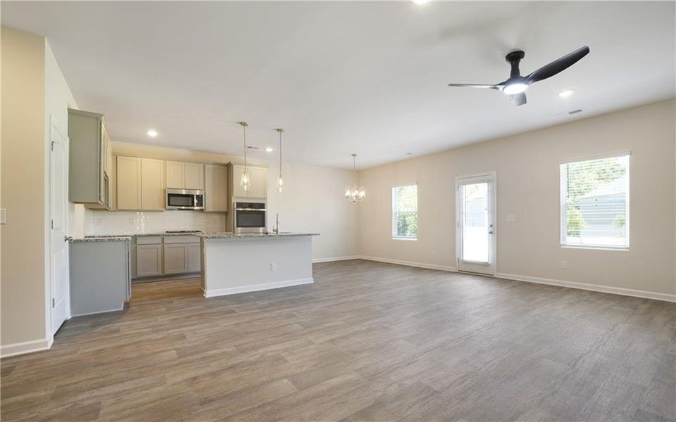 Spacious, unfurnished interior of a new home in Conner Springs, Social Circle (Image 20).