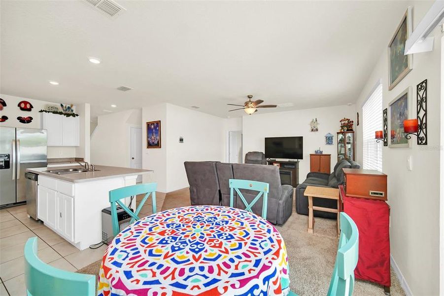 Furnished interior view inside a new home in Greenbrier, Tavares (Image 30).