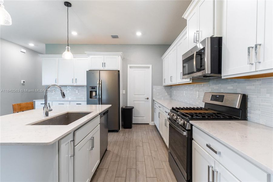 Furnished interior view inside a new home in , Loxahatchee (Image 13).