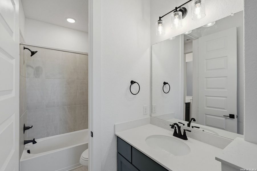 Furnished interior view inside a new home in Prominence Urban, San Antonio (Image 6). Furnished interior view inside a new home in Prominence Urban, San Antonio (Image 6).