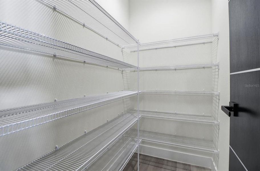 Spacious, unfurnished interior of a new home in , Ocala (Image 28).