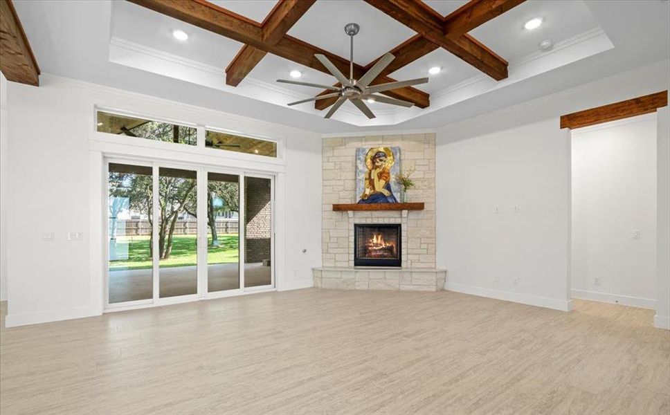 Spacious, unfurnished interior of a new home in , Salado (Image 22).