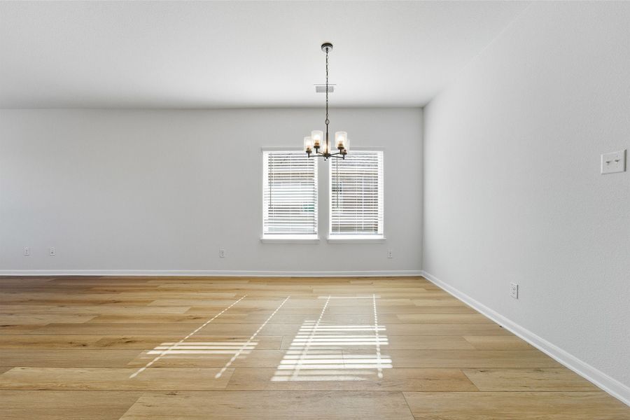 Spacious, unfurnished interior of a new home in Pebblebrook, Sherman (Image 23).