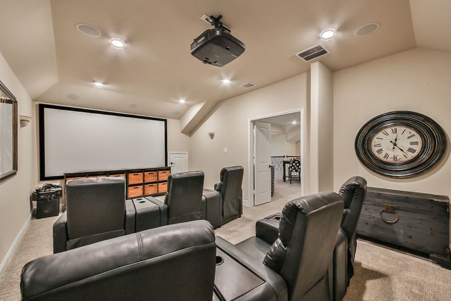 Representative furnished interior of a home built from the Lockhart by Beazer Homes in Valencia, Manvel (Image 17).