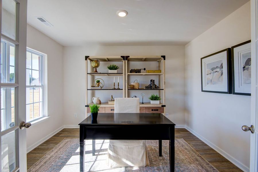 Representative furnished interior of a home built from the Penwell by D.R. Horton in Carter Ridge, Greenville (Image 7).