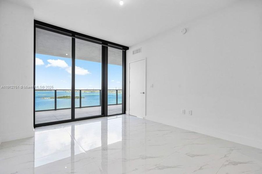 Spacious, unfurnished interior of a new home in , Miami (Image 20). Spacious, unfurnished interior of a new home in , Miami (Image 20).