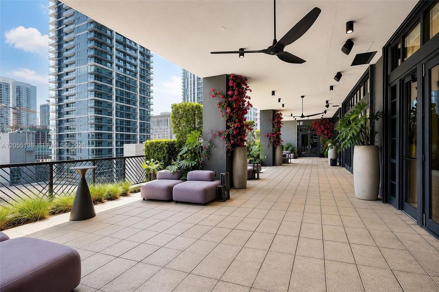 Condo located in Miami, FL showcasing its design and architecture (Image 21). Condo located in Miami, FL showcasing its design and architecture (Image 21).