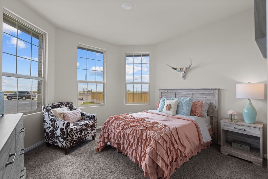 Representative furnished interior of a home built from the Oxford by D.R. Horton in Yukon Ridge, Odessa (Image 20). Representative furnished interior of a home built from the Oxford by D.R. Horton in Yukon Ridge, Odessa (Image 20).