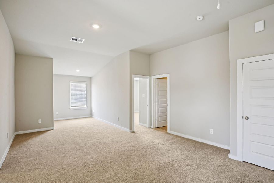 Photo is not of the actual home but is an inspirational photo of builder’s model home and may depict options, furnishings, and/or decorator features that are not included.