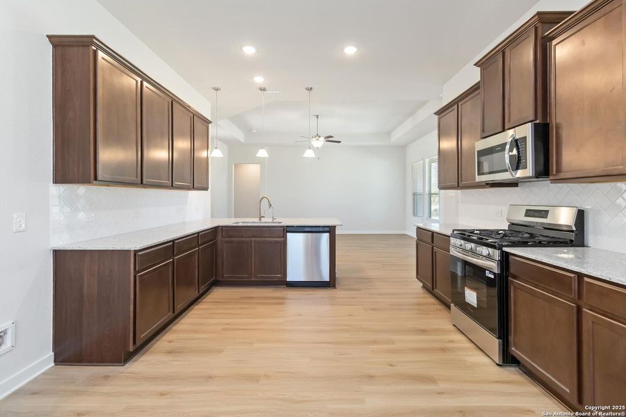 Furnished interior view inside a new home in Jordan's Ranch, San Antonio (Image 12).
