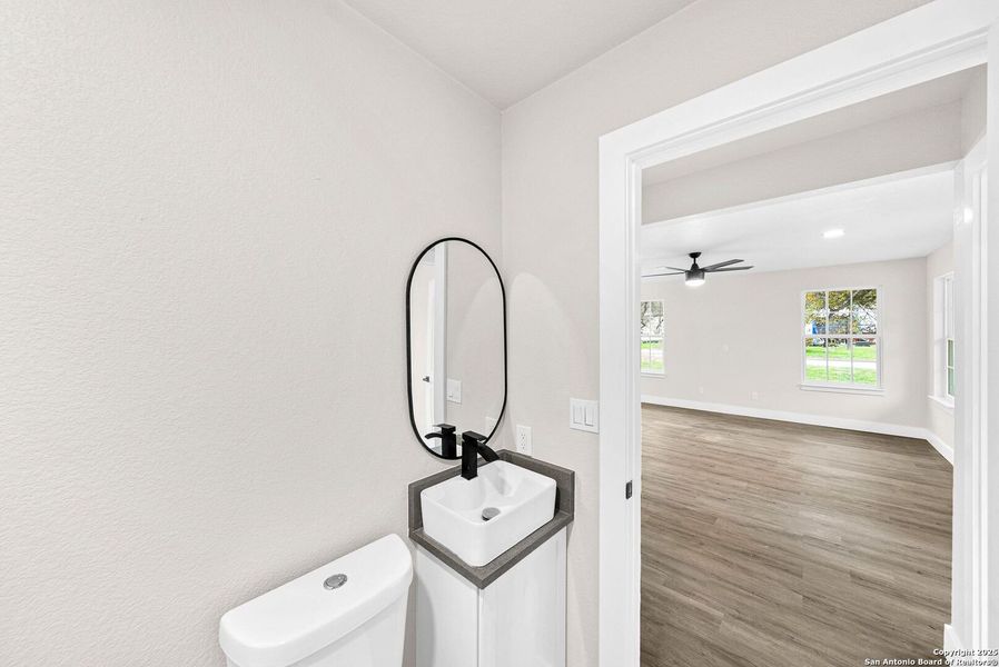 Image 29 of a home in .