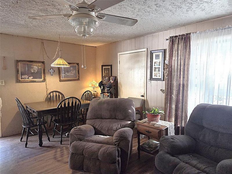Furnished interior view inside a new home in , Glen Rose (Image 13).