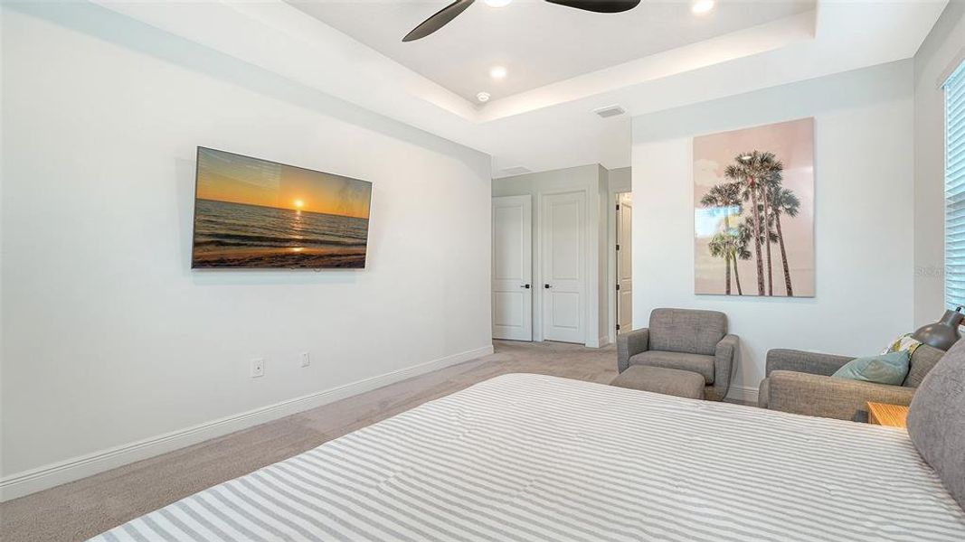 Furnished interior view inside a new home in Star Farms at Lakewood Ranch, Bradenton (Image 17).