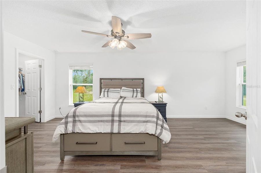 Furnished interior view inside a new home in , Dunnellon (Image 4).