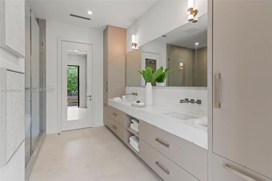 Furnished interior view inside a new home in , Coral Gables (Image 17).