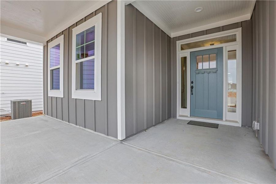 Exterior details and patio area of a home in Twin Lakes, Hoschton (Image 3).