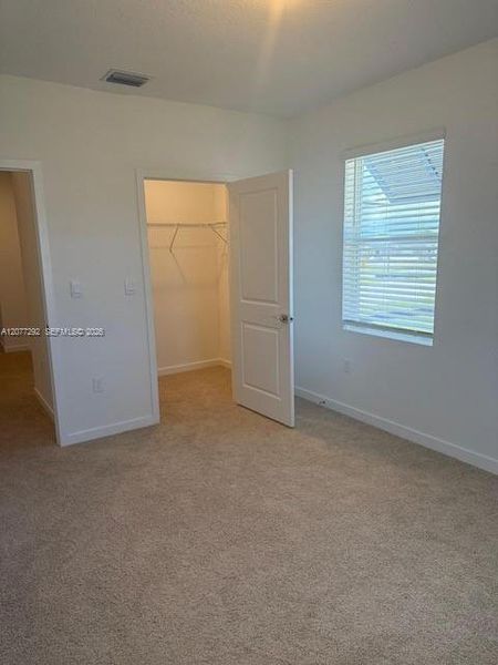 Spacious, unfurnished interior of a new home in , Homestead (Image 20).