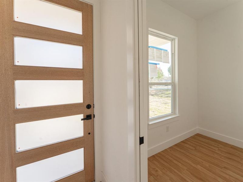 Spacious, unfurnished interior of a new home in , Dallas (Image 22).