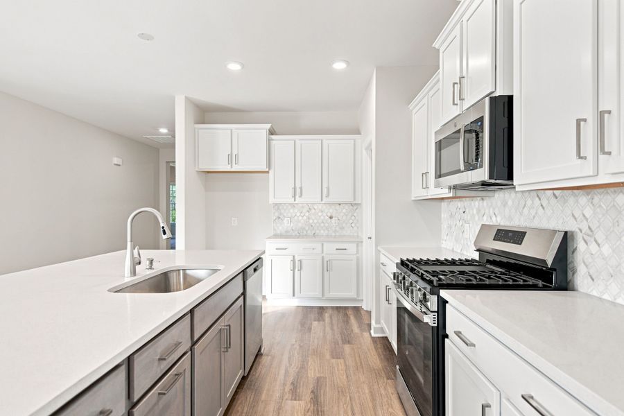 Furnished interior view inside a new home in Terrapin, Leland (Image 5).
