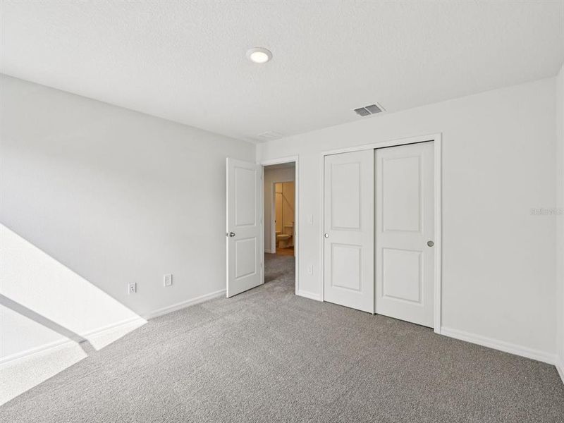 Spacious, unfurnished interior of a new home in Oakfield Trails - Signature Series, Parrish (Image 41).