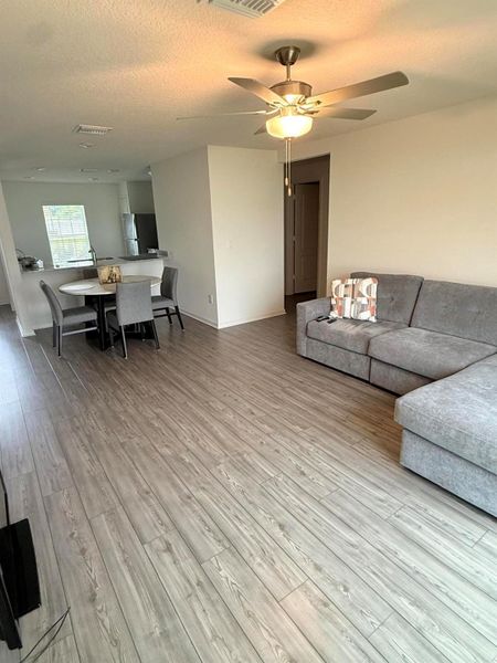 Image 14 of a home in .