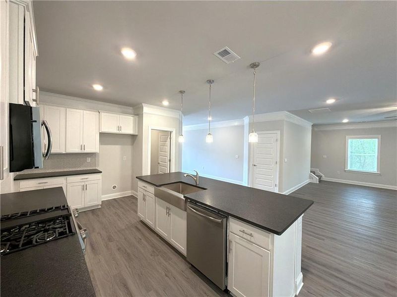 Furnished interior view inside a new home in Tuscany Hills, Douglasville (Image 7).