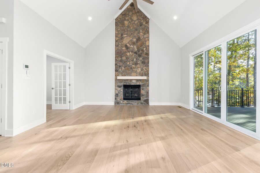 4-web-or-mls-Roanoke-Bend-3