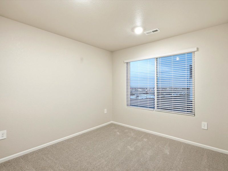 Spacious, unfurnished interior of a new home in Three Hills, Morrison (Image 22).