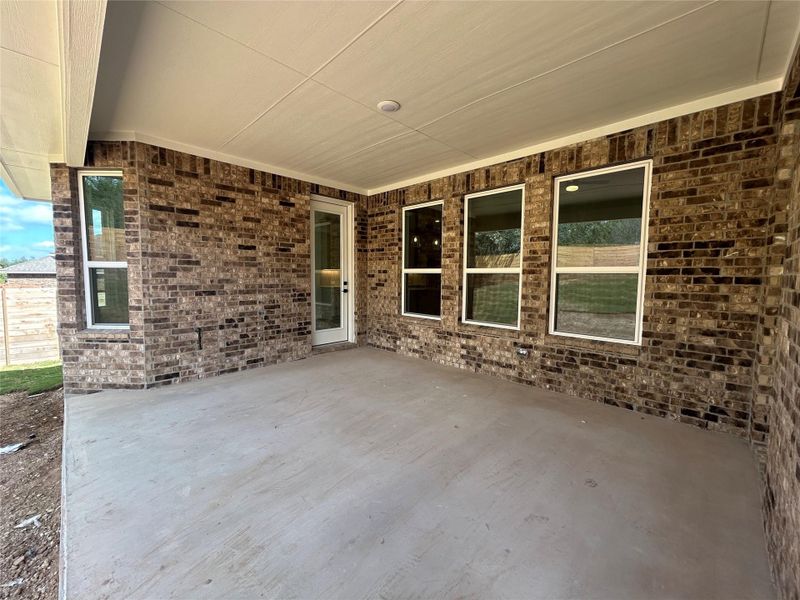 Image 37 of a home in Provence 70s.