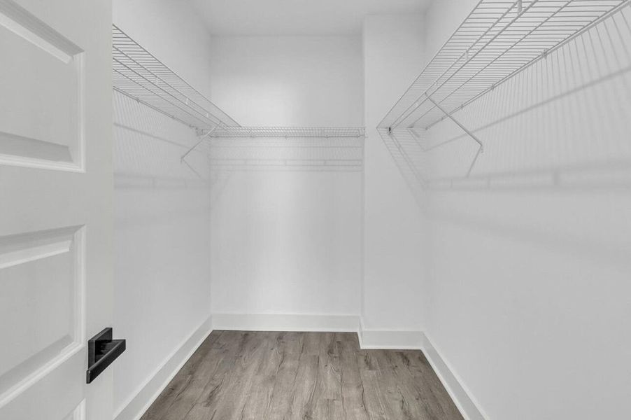 Spacious, unfurnished interior of a new home in , North Charleston (Image 35).