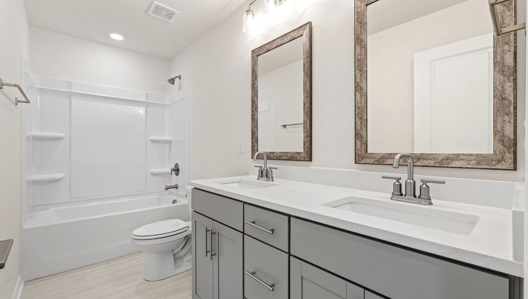Furnished interior view inside a new home in Adams Glen, Mauldin (Image 12).