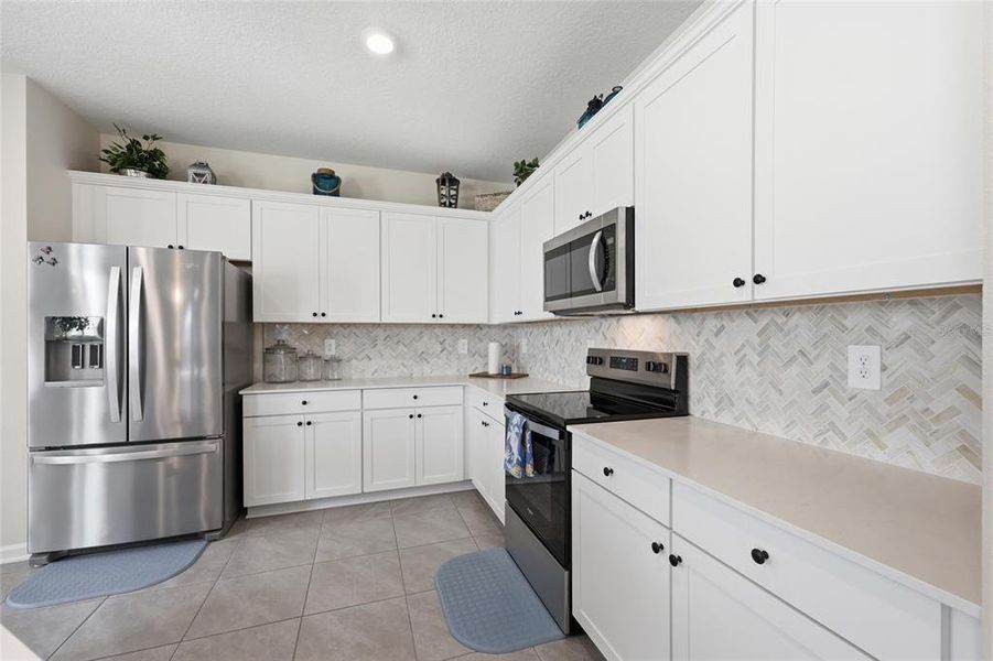Furnished interior view inside a new home in , Palm Coast (Image 10).