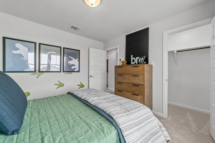 Representative furnished interior of a home built from the Kensington by Cambridge Homes in Tinsley Meadows, Van Alstyne (Image 16). Representative furnished interior of a home built from the Kensington by Cambridge Homes in Tinsley Meadows, Van Alstyne (Image 16).