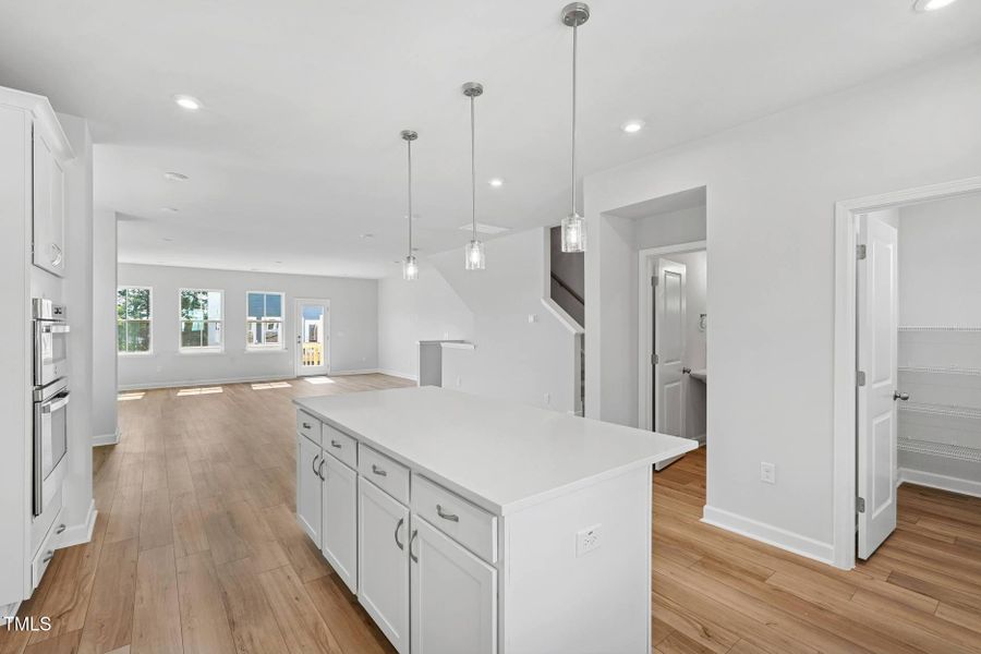 Mews 61_Kitchen 3_6.3.25_webready