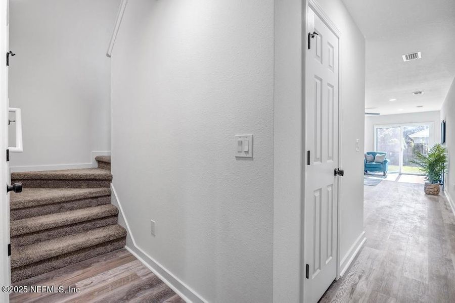 Image 35 of a home in .