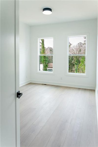 Spacious, unfurnished interior of a new home in , Atlanta (Image 76).