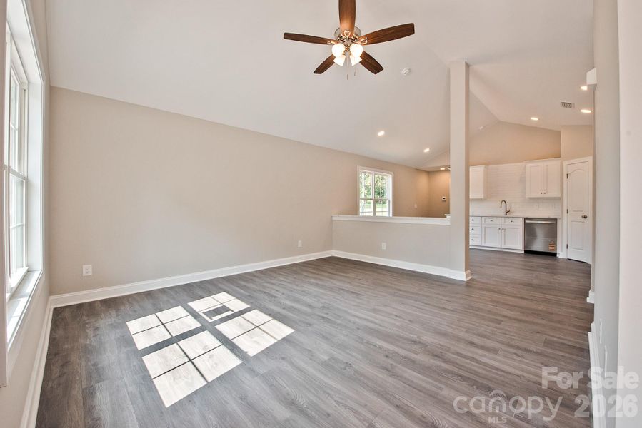 Spacious, unfurnished interior of a new home in , Landis (Image 10).