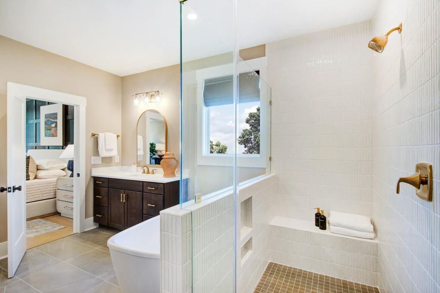 Knoll Primary Bathroom