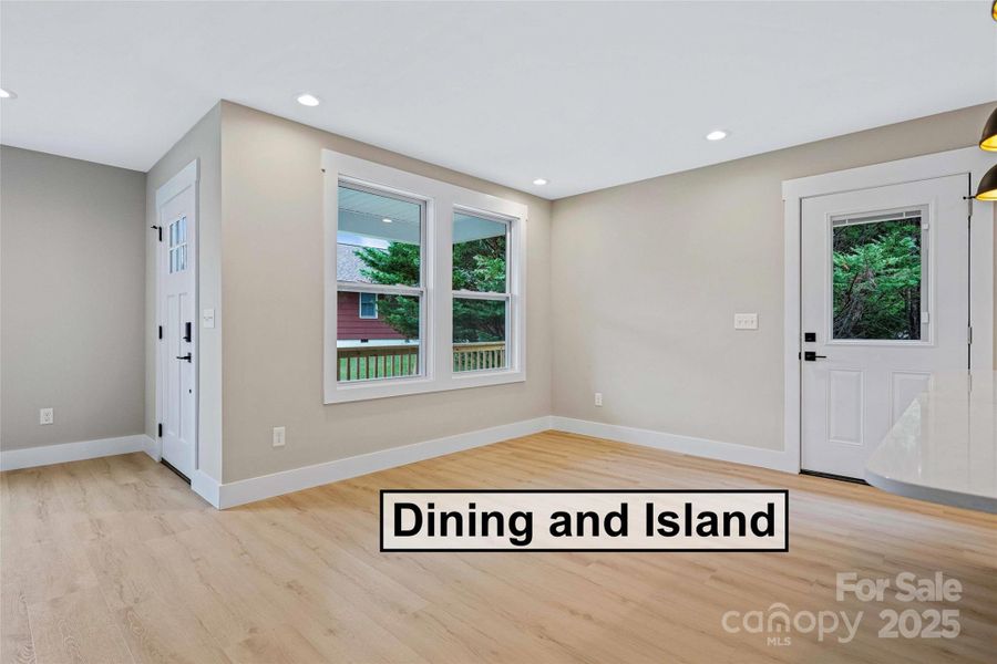 Spacious, unfurnished interior of a new home in , Asheville (Image 31).