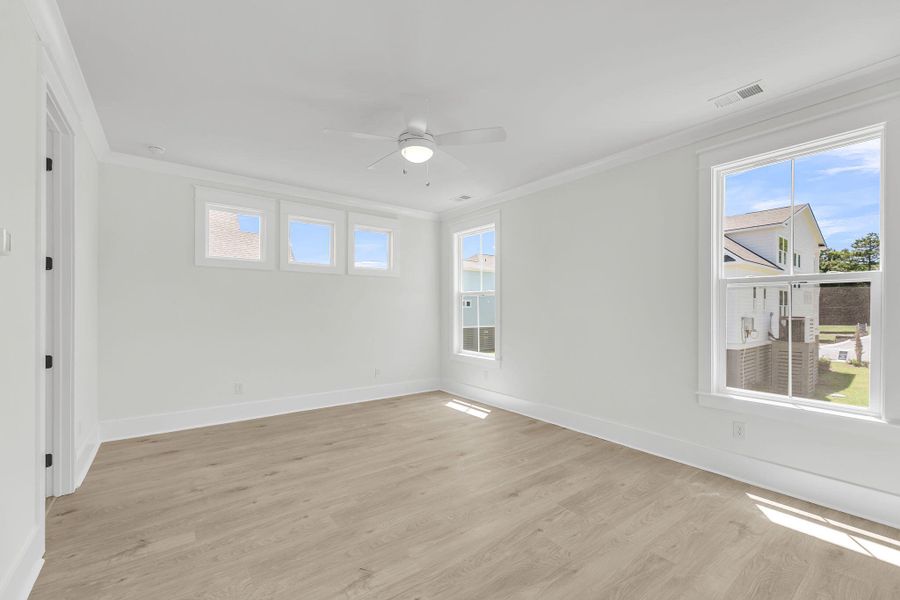 Spacious, unfurnished interior of a new home in Miller's Crossing, Johns Island (Image 32). Spacious, unfurnished interior of a new home in Miller's Crossing, Johns Island (Image 32).