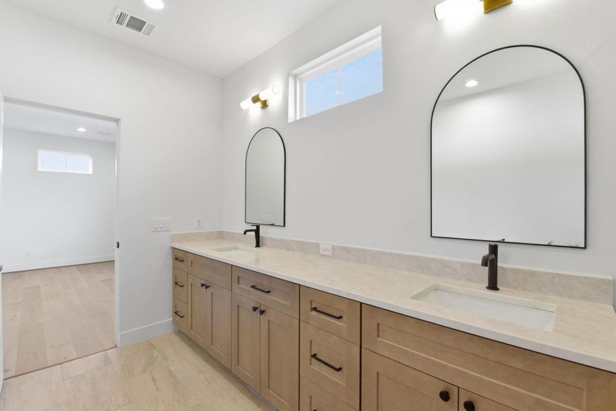 Furnished interior view inside a new home in , Houston (Image 15).